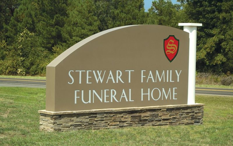 Stewart Family Funeral Home Signag, a series 3000/4000 sign